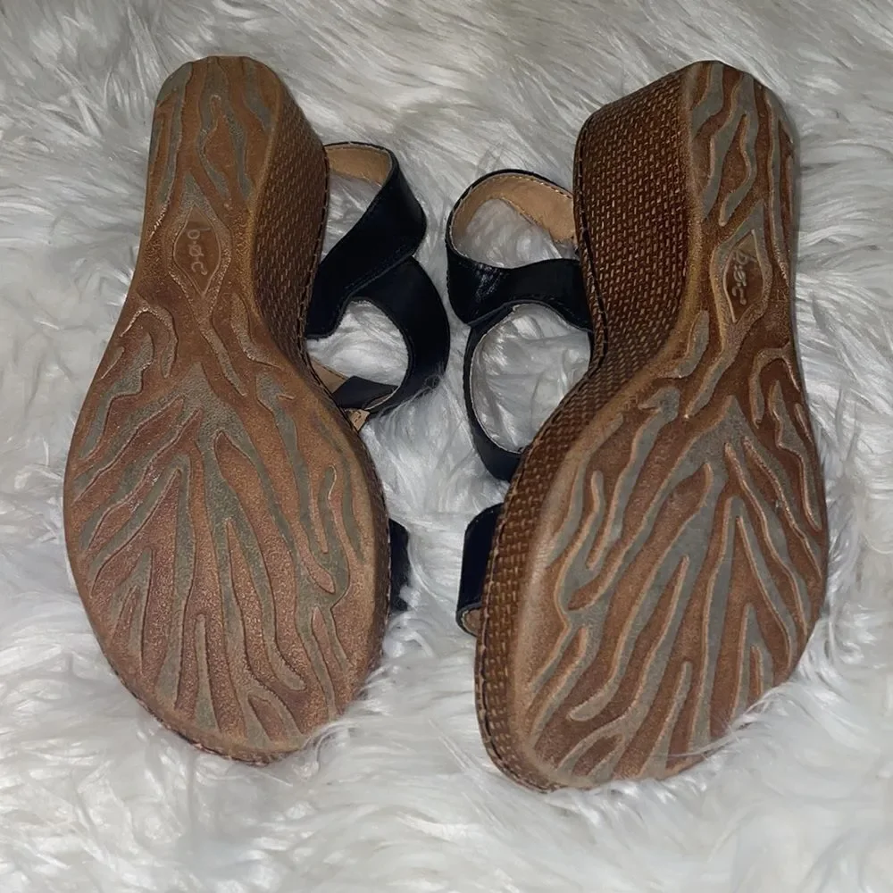 b.o.c. Born Concept Black Wedge T-strap Sandals